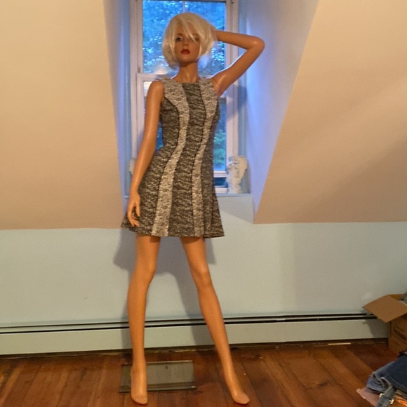 H & M BLACK & WHITE PRINT SUMMER SCOOTER DRESS SIZE 6. FIGURE FLATTERING FIT - Picture 7 of 7